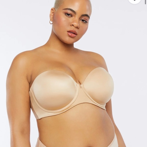 Savage X Fenty Other - Savage Fenty lined Strapless Convertible Bras Beige & Black 40DD